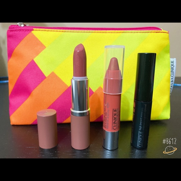 Clinique Makeup Mini Set with cosmetic bag - Picture 1 of 7